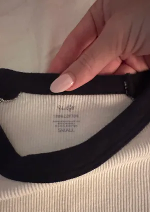 Shirt thumbnail 3
