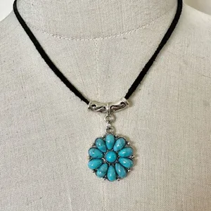 Turquoise blue silver tone circle pendant necklace thumbnail 1