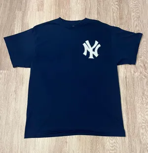 Majestic yankees shirt thumbnail 1