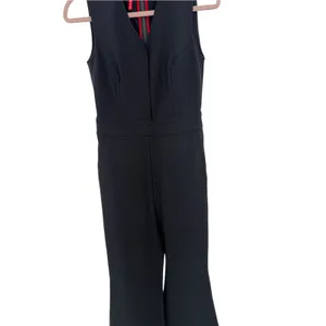 SPANX The Perfect Jumpsuit V Neck Flare Leg Classic Black Size XS thumbnail 5