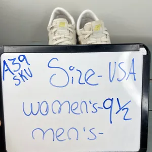 New Balance 620 Women 9.5 Sneakers Cream Gold Metallic CW620JD2 Low Top Shoes thumbnail 7