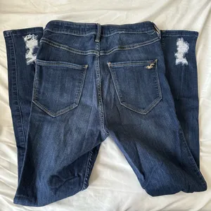 Hollister Skinny Ultra High Rise Jeans thumbnail 3