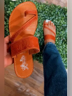 Artesanias Camila Huarache tooled Leather sandal Boho Hippie VTG Mexican style thumbnail 7