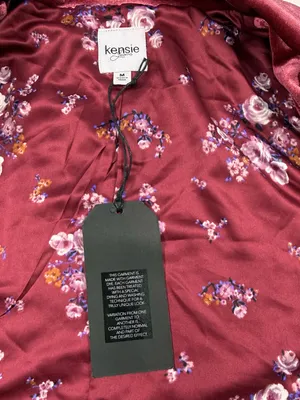 Kensie Wine Velvet Single-Button Blazer Size Medium NWT thumbnail 6