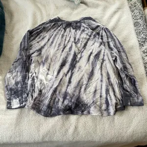 Side Stitch Women's Top Sz XL Tie Dye Tencera Button Front Top Blue A393918 thumbnail 4