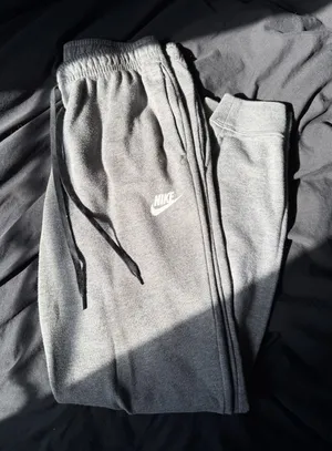 Nike Fleece Sportswear Joggers thumbnail 1