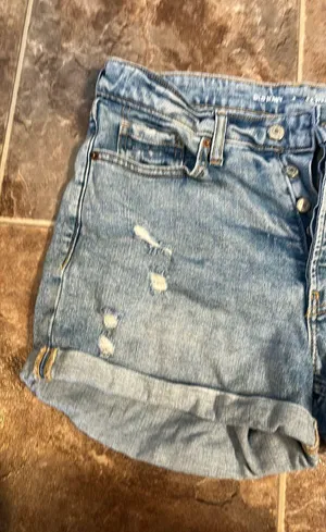 Old Navy OG Straight Jean Shorts thumbnail 3