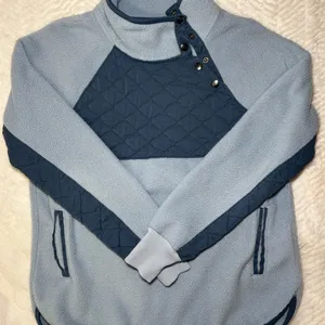 Abercrombie & Fitch Light Blue Quilted Pullover thumbnail 1