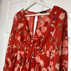 Privy Floral Print Mini Dress Long Sleeve Rust Red V Neck Ruffle‎ Hem Small thumbnail 4