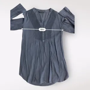 Zara TRF Button‎ Front V-Neck Long Sleeve Womens Size XS Gray Boho Minimalist thumbnail 4