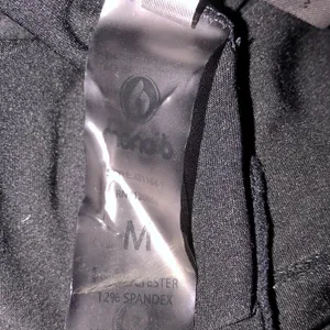 Mono B medium athleisure/fitness yoga tank top thumbnail 4