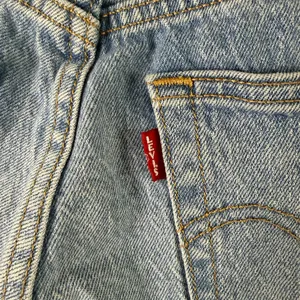 Levi's Light Blue Straight Leg Women's Jeans thumbnail 5
