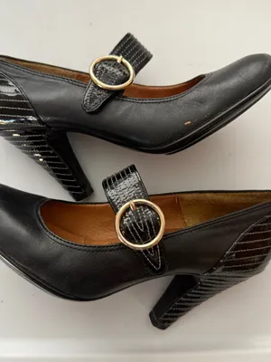 Sofft Women’s Black Leather with Patent Accents Mary Jane Heel Pump 7.5 thumbnail 3