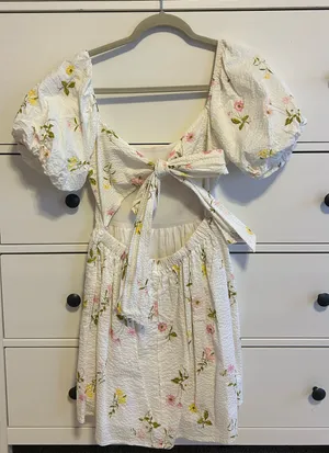 Francesca's Floral Mini Dress thumbnail 3