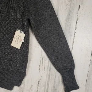 NWT St. John's Bay Gray Metallic Heavyweight Crew Neck Sweater Womens Size Small thumbnail 5