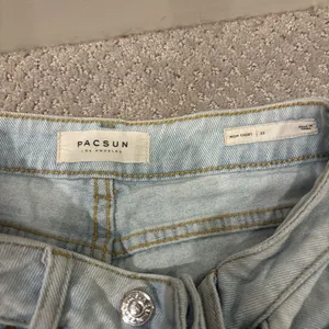 Light blue pacsun Jean shorts thumbnail 3