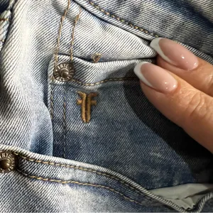 Frye Stevie High Rise Light Wash Straight‎ Denim Jeans thumbnail 9