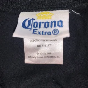 Corona Extra Beer Shirt L Spell Out Logo Mexican Beer Graphic Logo Tee 2006 thumbnail 4