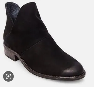 Steve Madden Willa suede booties size 7.5 thumbnail 1