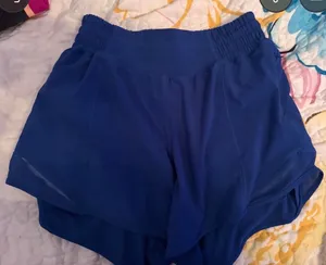 Lululemon Shorts thumbnail 1