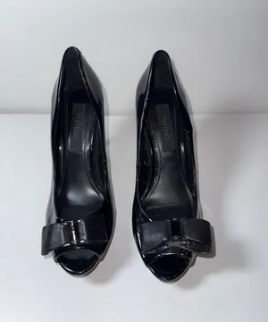 Black patent leather heels Size 6.5 thumbnail 6