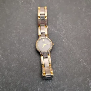 Ladies Citizen Watch Two Tone 5920-S76248 Needs New Battery thumbnail 13