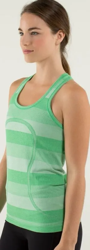 Lululemon Run: Swiftly Tech Racerback Heathered Green Bean size 4 thumbnail 1
