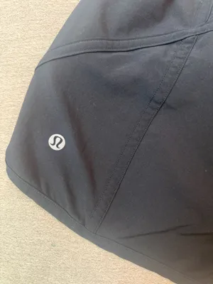 Lululemon Shorts Black Women’s 4 thumbnail 3