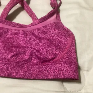 Lululemon Get Down Bra size 4 Rio Mist Pink Paradise Red Grape / Pink Paradise thumbnail 5