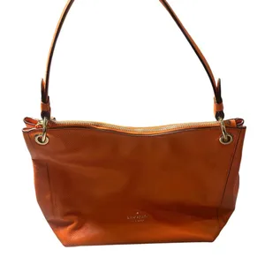 Kate Spade Pebbled Leather Shoulder Bag in the color Coral Buds Orange thumbnail 4