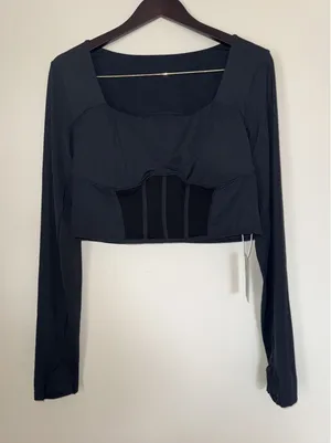Halara Top womens XL Black Long Sleeve Crop Top Ribbed Thumb Holes Yoga‎ thumbnail 1