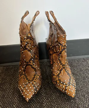 Jessica Simpson Snake skin boots heels thumbnail 1