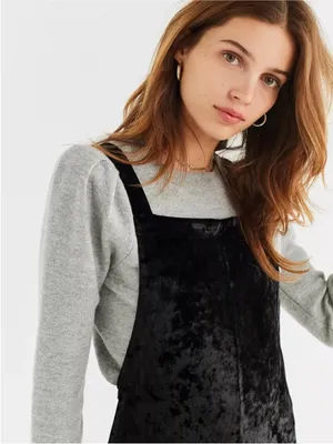 Urban Outfitters‎ Black Velvet Overall Jumpsuit Size Small Shapeless Overalls thumbnail 15