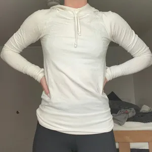 Top thumbnail 1