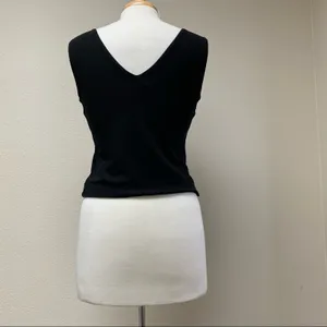 BOSS Hugo Boss Black V Neck Sleeveless Tank Top Size 6 thumbnail 2