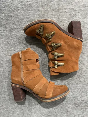 Jeffrey Campbell Climber Bootie Size 7.5 Brown Suede Ankle Bootie Brass Clips thumbnail 3