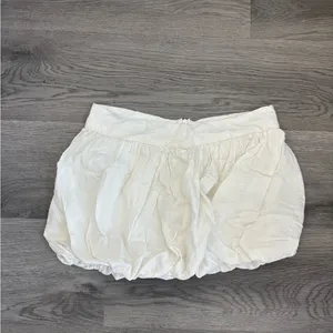 Pull&Bear Crisp White linen Bubble Skirt Size M thumbnail 2