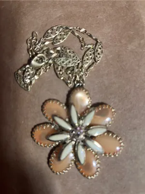 Elegant Peach Flower Pendant Necklace - Women Jewelry thumbnail 2