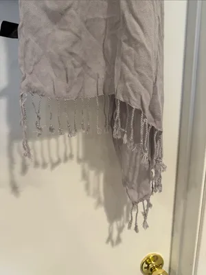 Source Unknown Light Gray/Lilac Fringe Shawl Wrap thumbnail 4