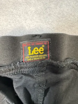 Lee Women's Black Cargo Bermuda Shorts Size 14 thumbnail 6