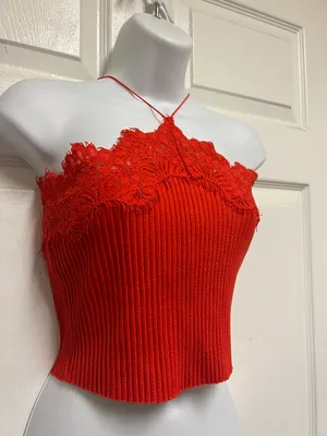 Red Intense Lace Ribbed Cropped Top thumbnail 5