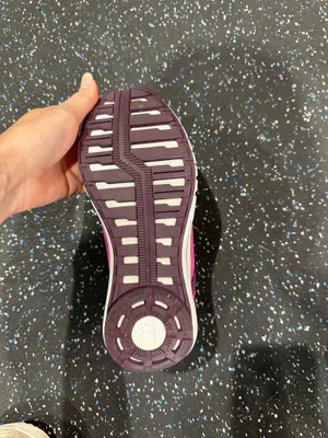 Women’s Under Armour Shoes thumbnail 3