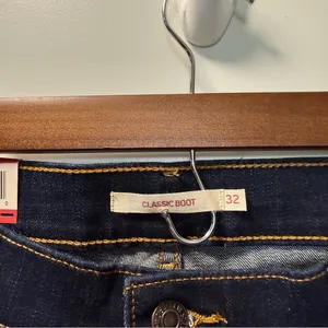 NWT Levi's Classic Bootcut Jean Dark‎ Wash High Waist Stretch 32x30 thumbnail 4