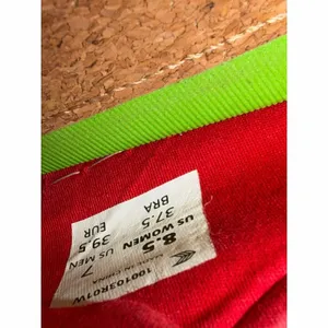Cariuma Red Low Canvas Sneaker Size 8.5 thumbnail 6