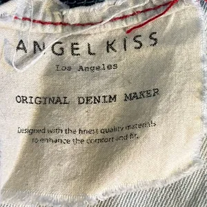 Angels Kiss Jean Shorts Size 17. Waist: 34 inches thumbnail 9