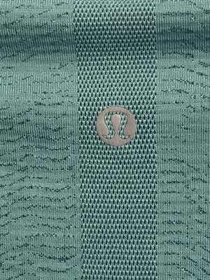 Lululemon swiftly tech long sleeve thumbnail 3