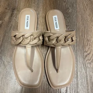 BRAND NEW Steve Madden Ariellah Sandals thumbnail 4