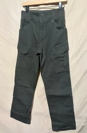 Duluth trading work pants Size 6 thumbnail 1