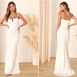 LULU's Bridal Wedding Chic Modern Sexy Minimalist Mermaid Trumpet Maxi Gown thumbnail 3