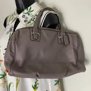 Coach Gray Medium Leather Tote Bag thumbnail 7